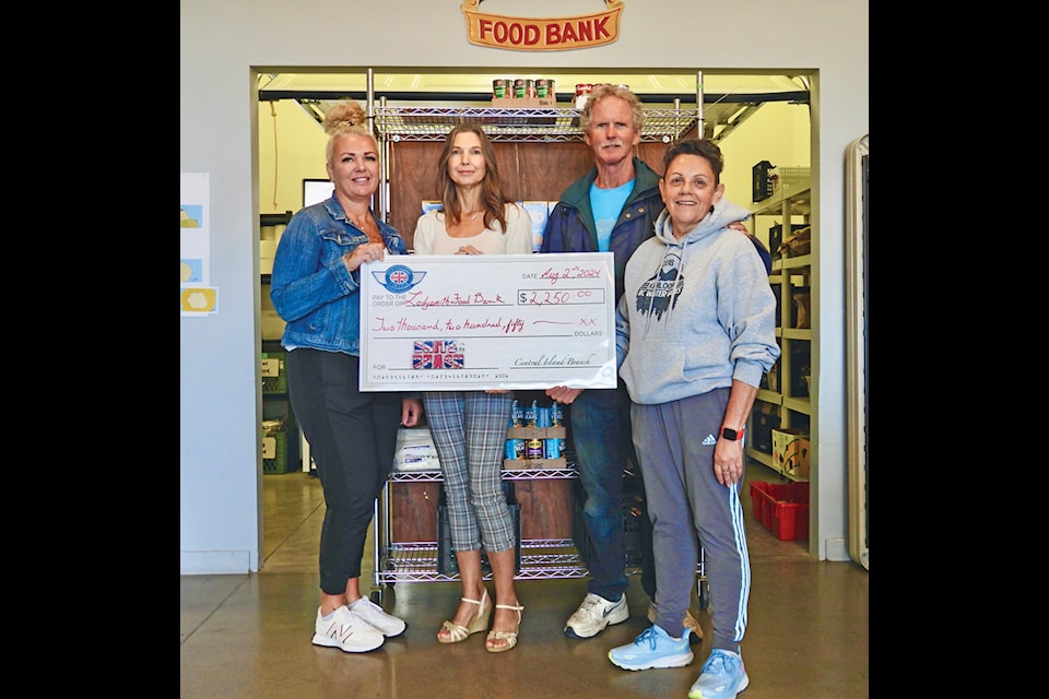 Brits on the Beach come through for Ladysmith Food Bank Ladysmith