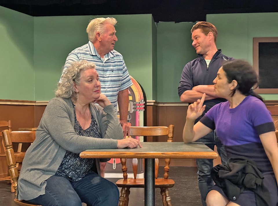 ladysmith-theatre-now-and-then