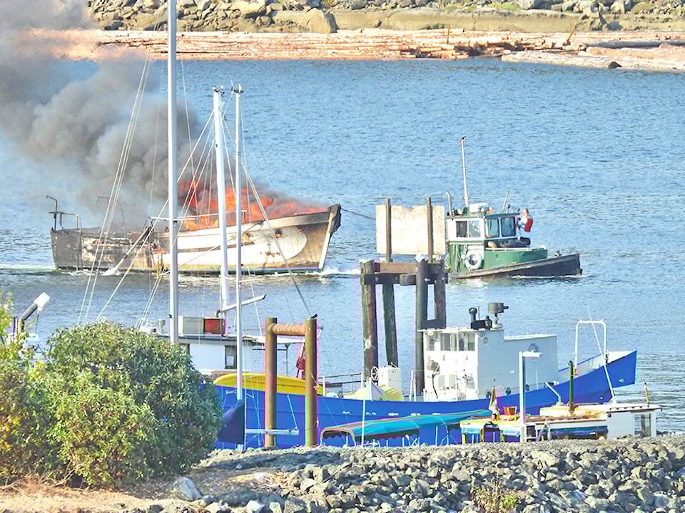 boat-fire