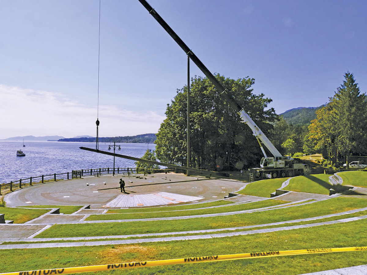 Climbing trees repaired for Ladysmith loggers' sports show