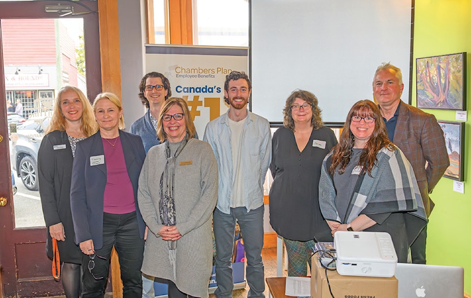 chamber-info-staff
