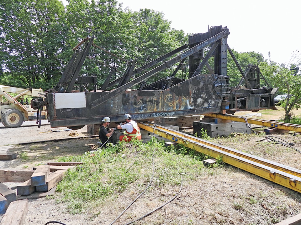 ladysmith-railway-equipment-move