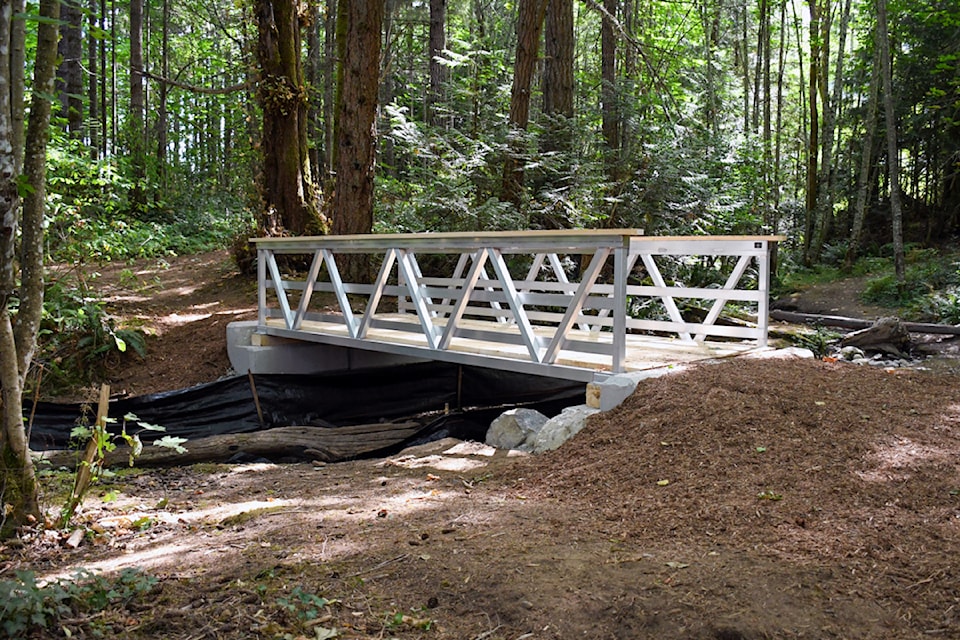 brown-drive-park-bridge-web
