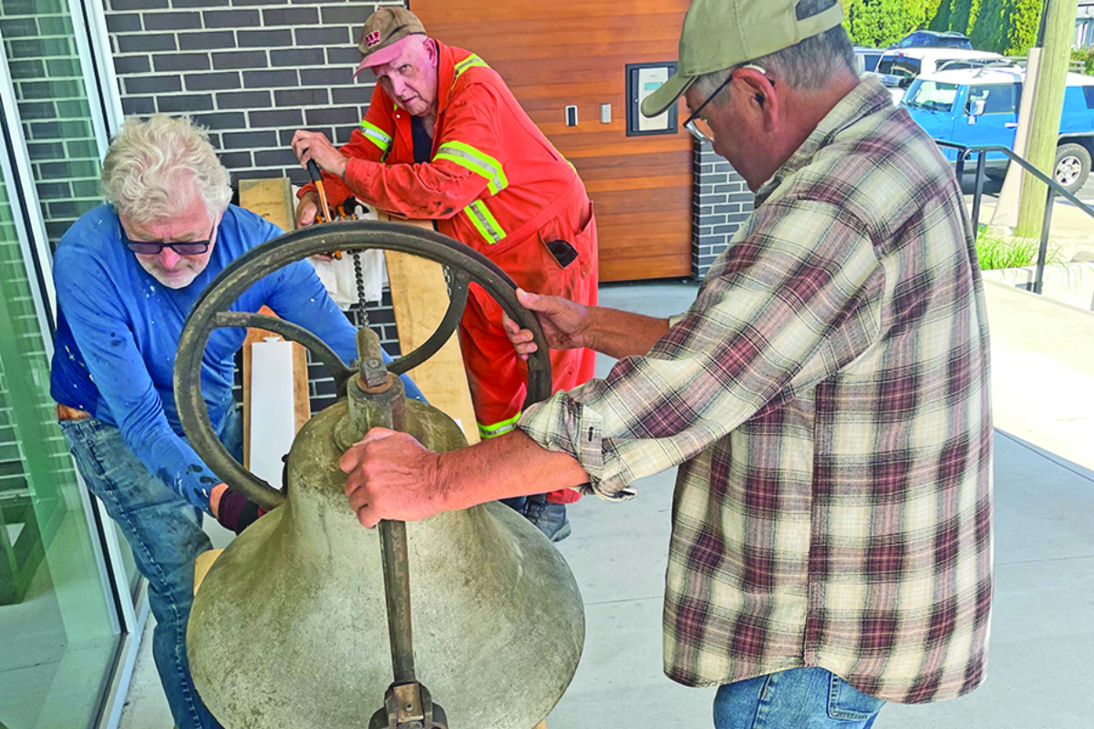 Bell installation in Ladysmith honours 115-year church history