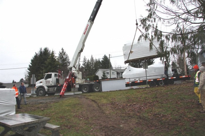 1557ladysmithunloading