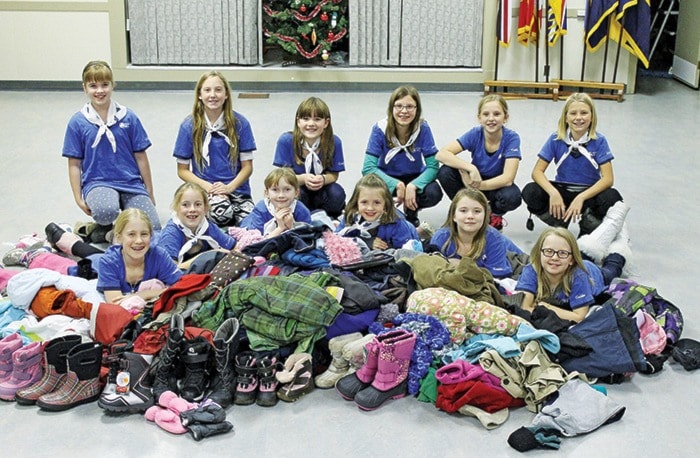 28686ladysmith04-1223GirlGuides