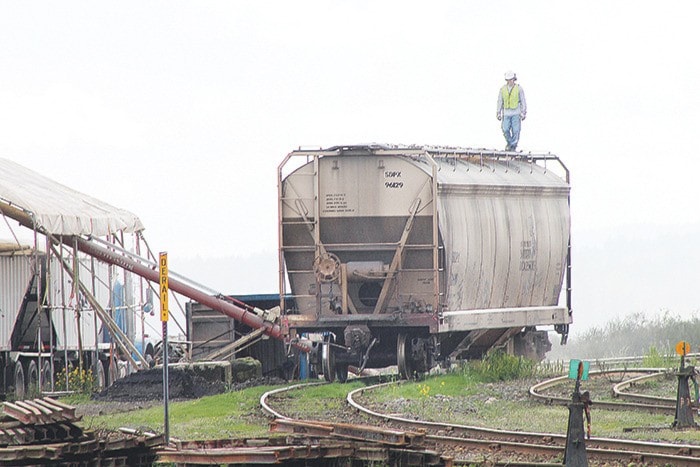 61110ladysmith03-GrainRailCar