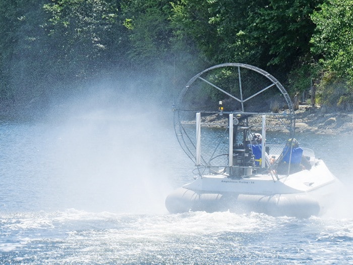 8333ladysmithMaritimeHeritageDay-Hovercraft