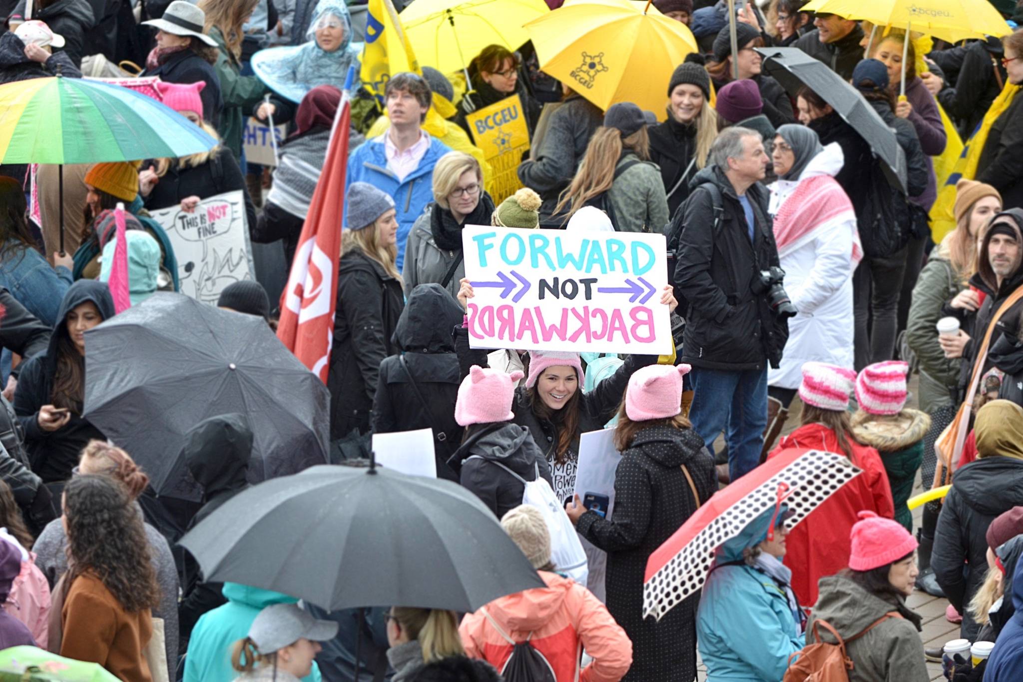 10270819_web1_180120-BPD-M-Womens_March4