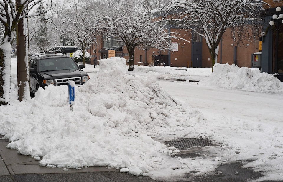 15573622_web1_Snow-Piles-Broughton-Street