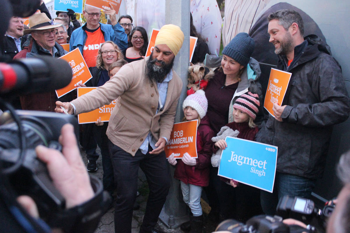 19009597_web1_copy_191018-NBU-Jagmeet-Singh-in-Nanaimo-003