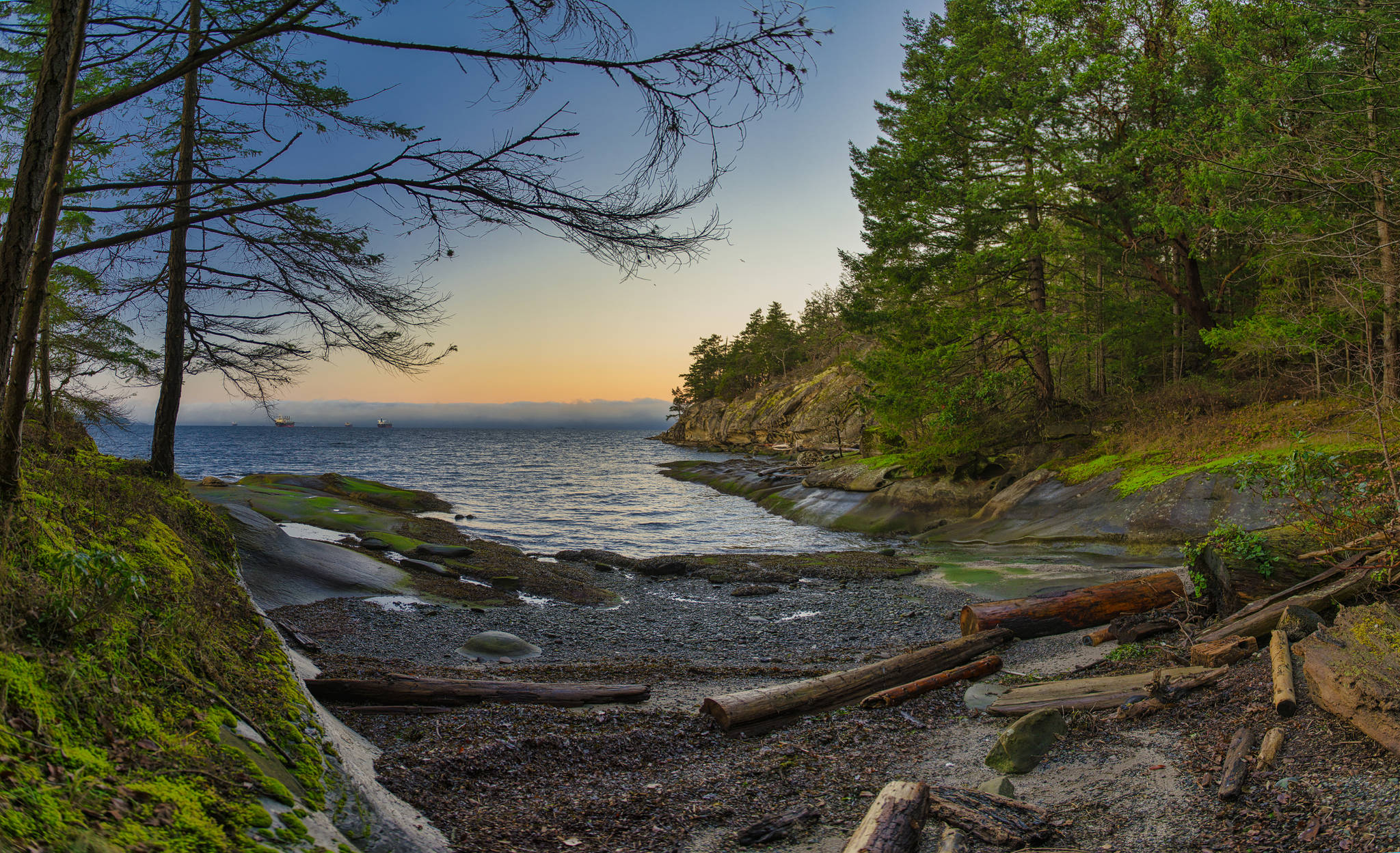 Enjoy panoramic views from spots across the Central Island, including Jack Point and Biggs Park in Nanaimo.