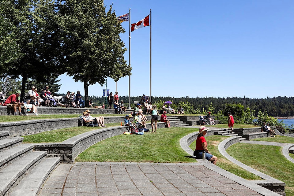 33145458_web1_copy_230627-NBU-Ladysmith-Canada-Day-1_2