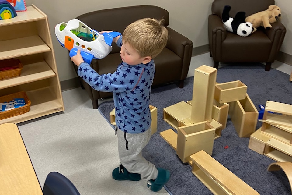 child-at-ymca-kelowna-airport-child-care