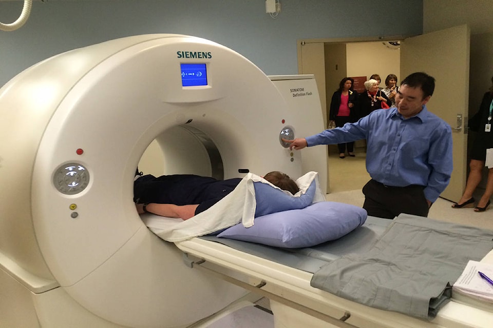 web1_170428-KCN-CT-scanner-at-KGH-