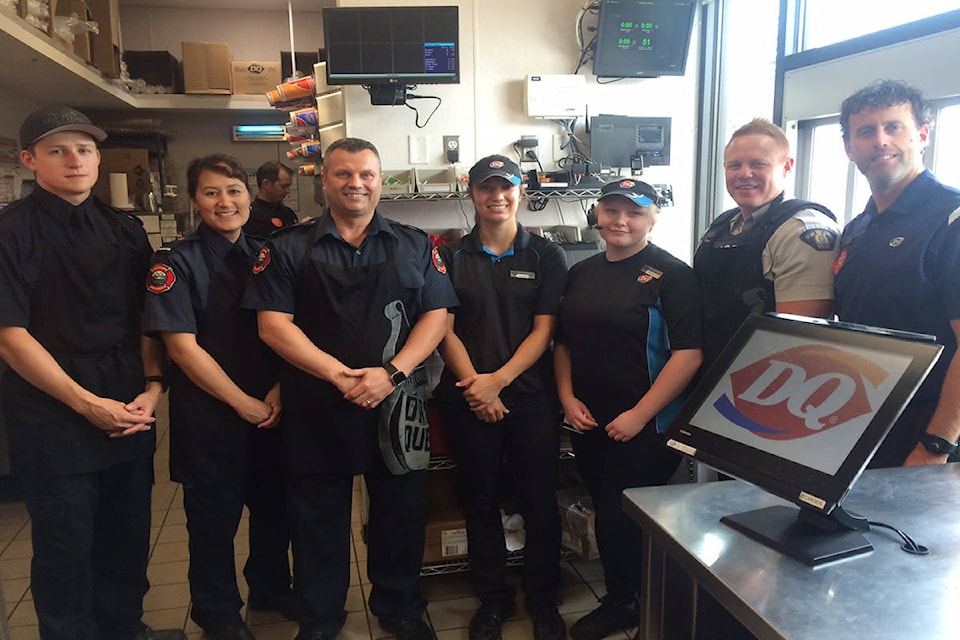 8065836_web1_170810_WIN_Dairy-Queen-staff