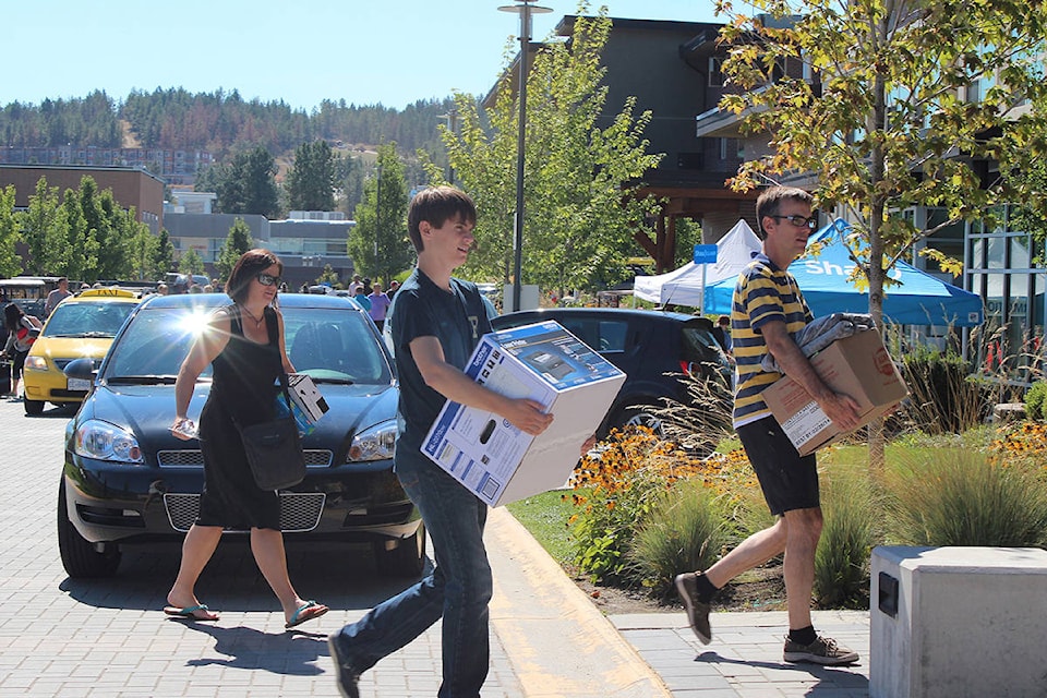 8347689_web1_170901-KCN-move-in-day-UBCO