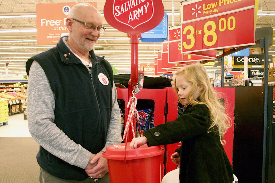 14923874_web1_181228-QCO-salvation-army-kettle-drive-down_2