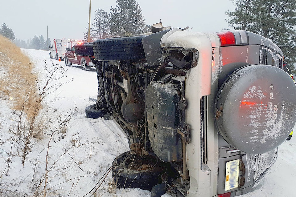 15519238_web1_190215-VMS-vehicle-rollover
