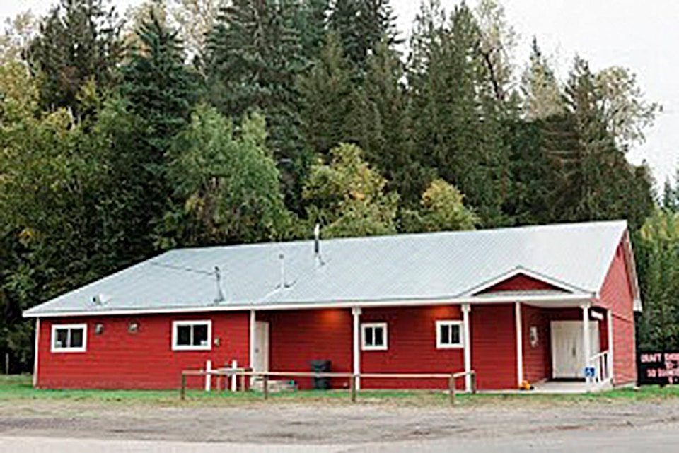 20010915_web1_Silver-Creek-Community-Hall