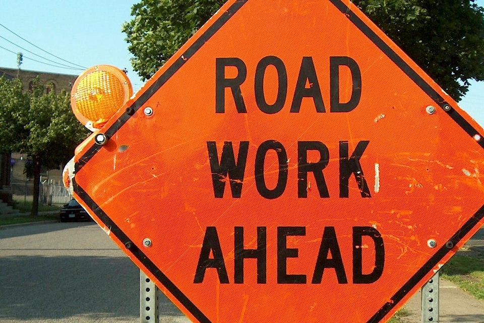 20825081_web1_T-road-work-ahead
