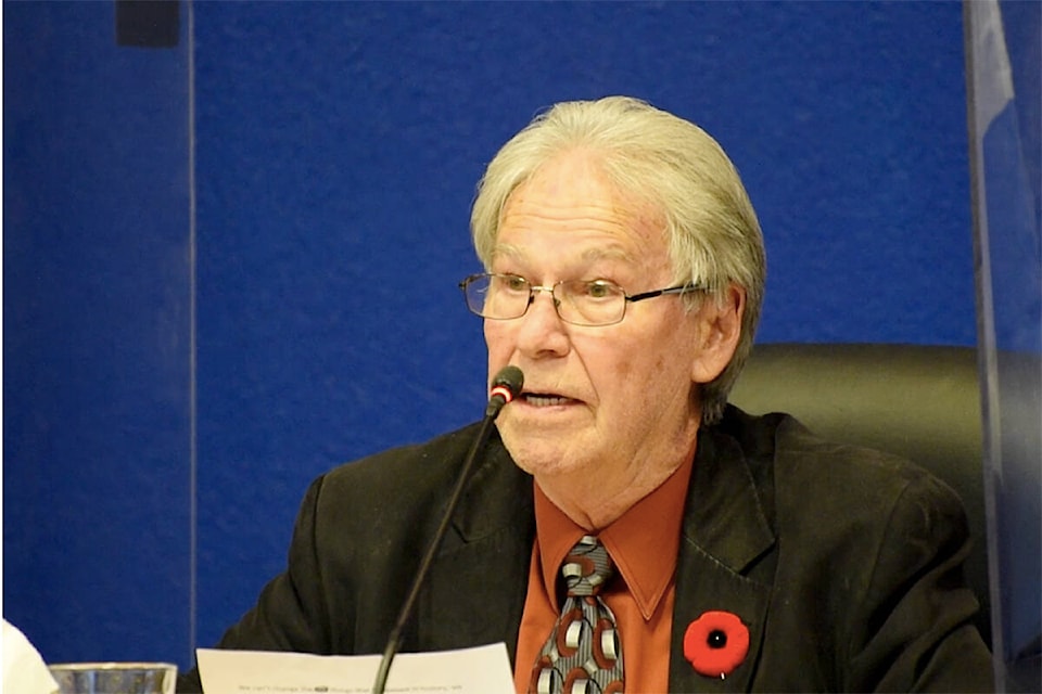 Williams Lake Mayor Walt Cobb reads a written statement at council Nov. 2. (Angie Mindus photo - Williams Lake Tribune)