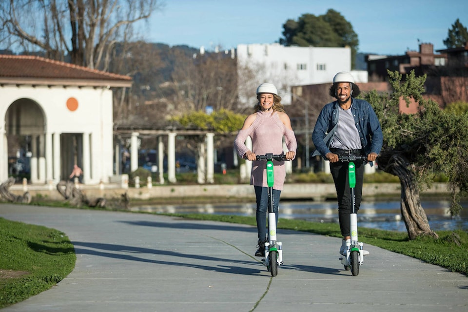 27888761_web1_210415-KCN-e-scooters_1