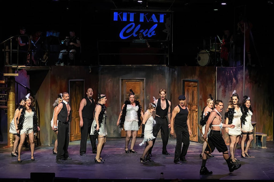 33020367_web1_230615-VMS-cabaret-review-CABARET_2