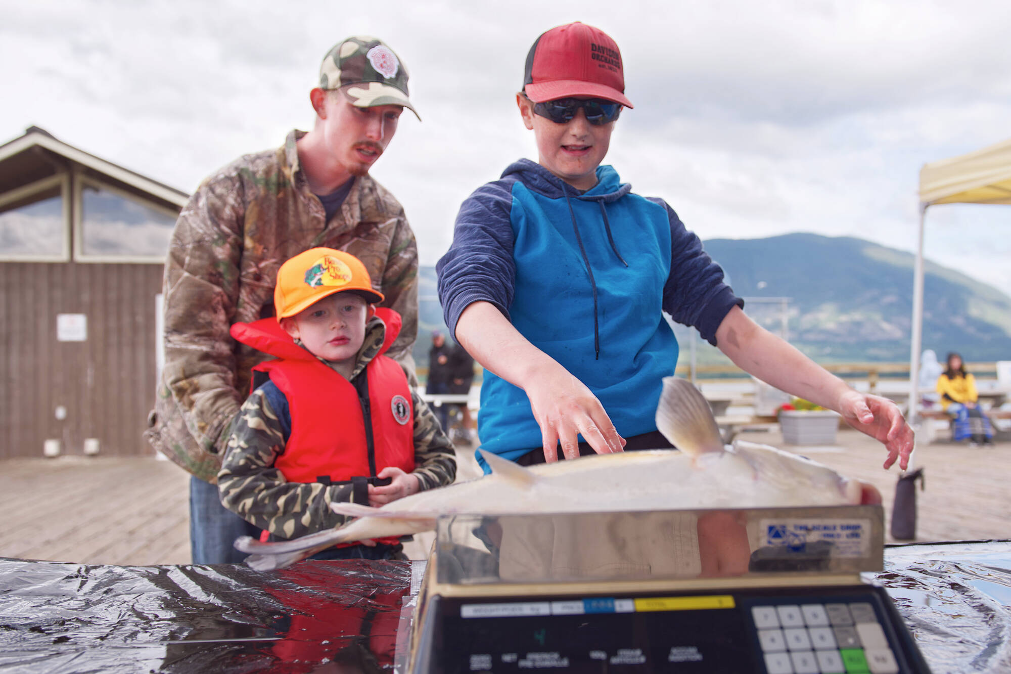 33072313_web1_230621-SAA-fathers-day-fishing-derby_2