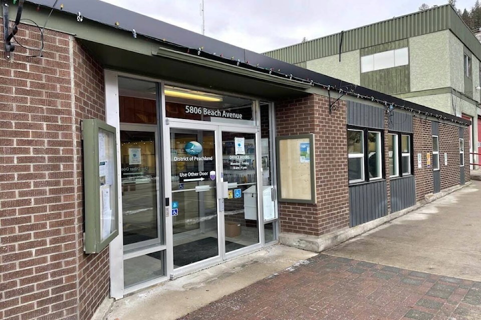 33341399_web1_230623-WEK-peachland-renfrew-districtpeachland_1
