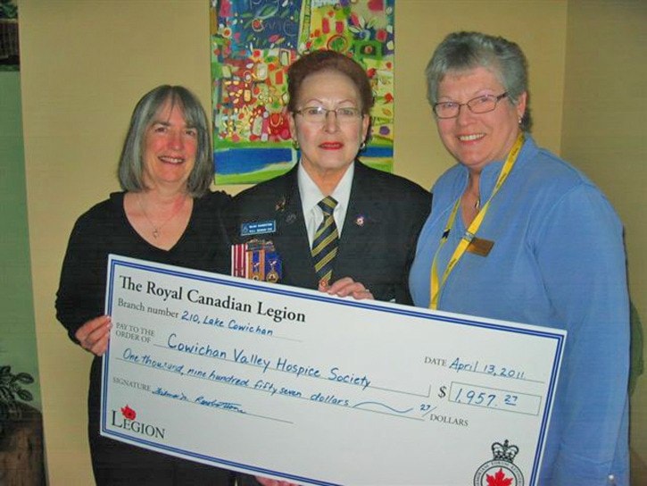 89842lakecowichanWEB-LegiondonationHospice