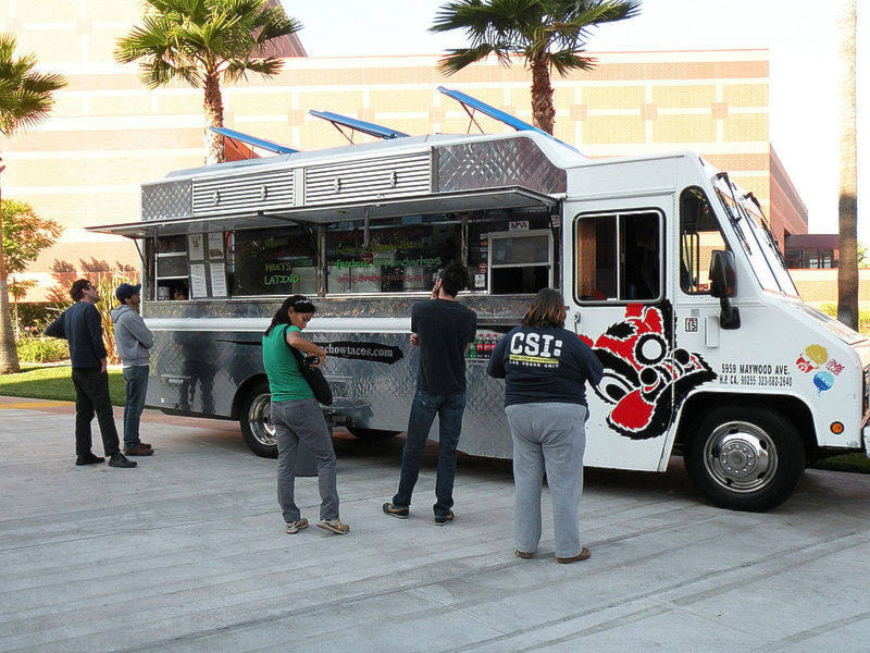 web1_800px-DonChowTacosFoodTruck