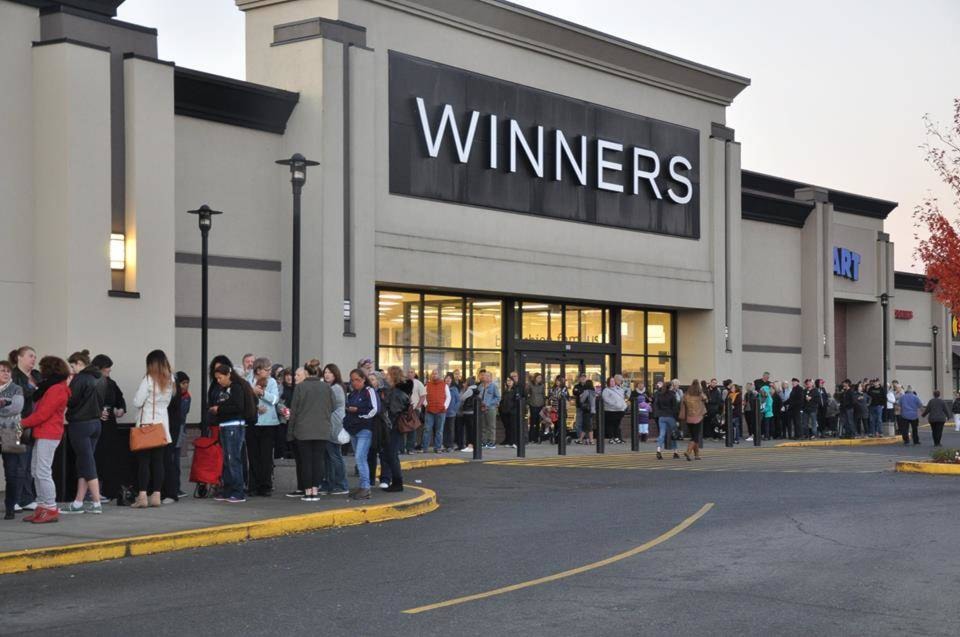Even before JYSK opened for business, the lineup extended beyond the Winners store entrance. More than 300 people were in line by eight a.m. The arrival of JYSK is a welcome addition to the revitalized Duncan Mall that is home to several large retailers. (Warren Goulding/Citizen)