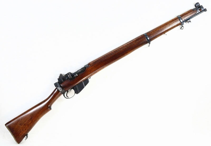 9974147_web1_rifle-1924