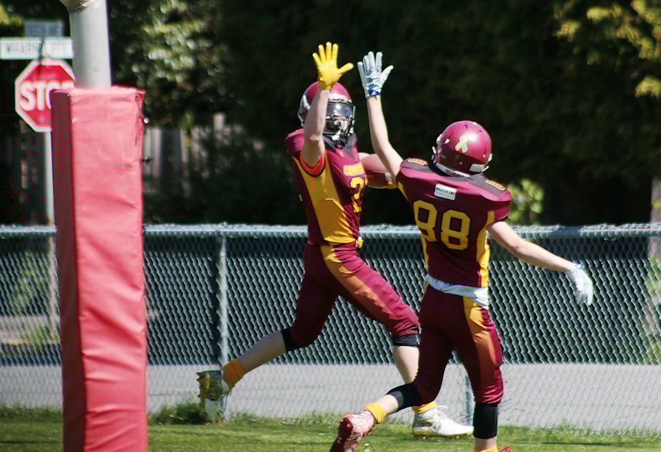 11815350_web1_180511-CCI-bulldogs_1