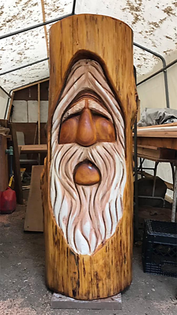 12514760_web1_stolen-carving