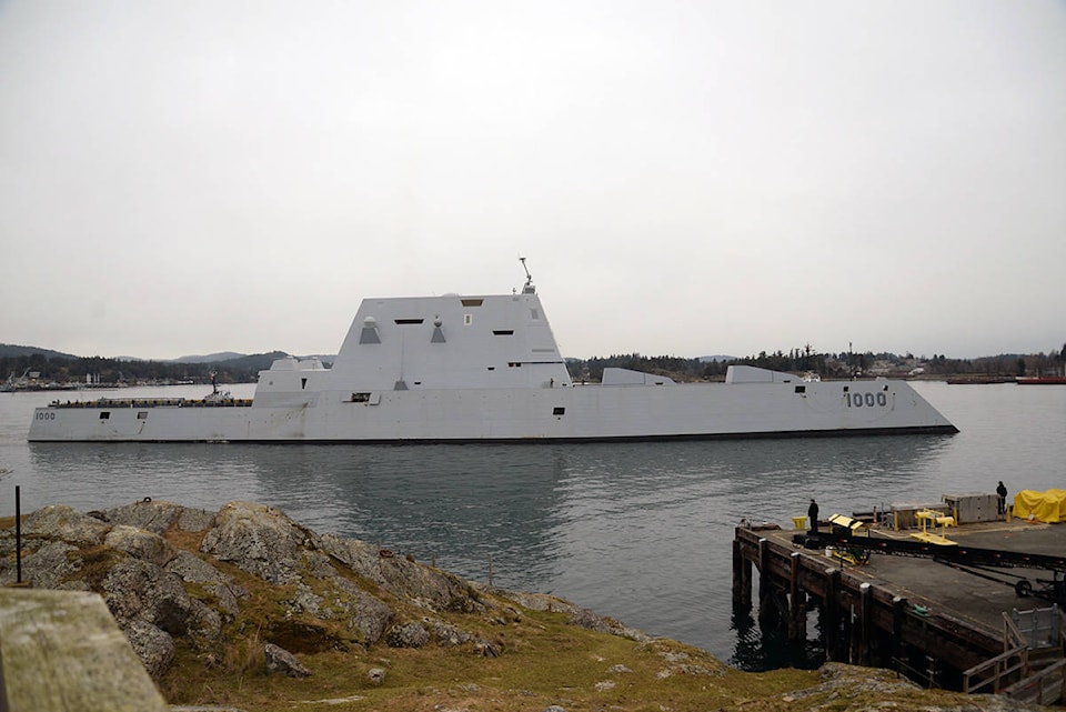 15920891_web1_190311-VNE-Zumwalt-3