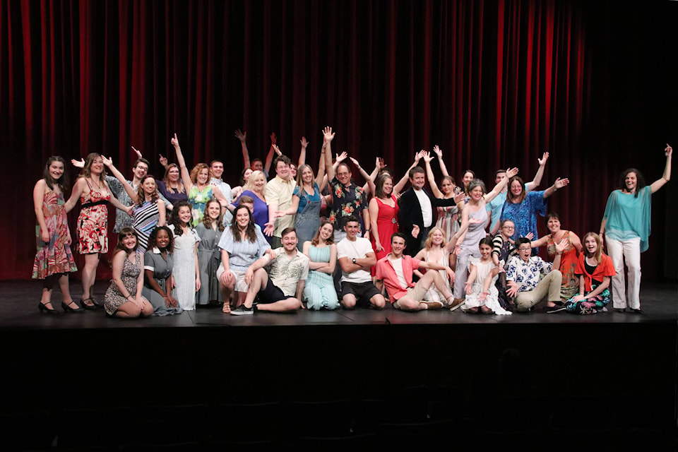 The huge cast of CMS’s ‘Mamma Mia!’ rehearses on the big Cowichan Theatre stage for the first time. (Lexi Bainas/Citizen)