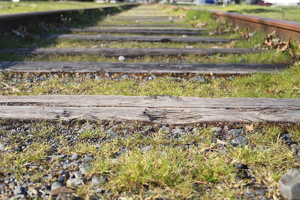 22766639_web1_200924-CCI-rail-survey-train-tracks-Duncan_1