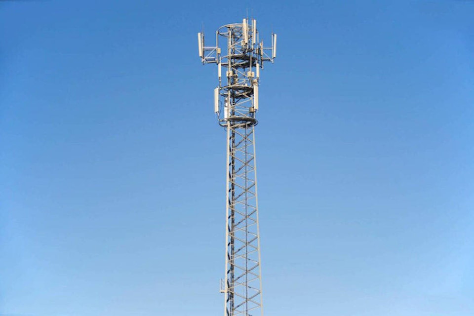 25115571_web1_2105013-CCI-celltowers-PICTURE_1