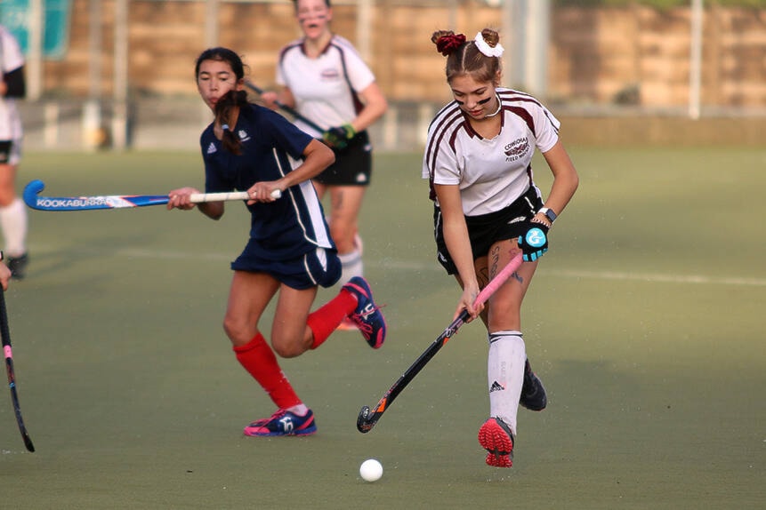 27177072_web1_211118-CCI-field-hockey-provincials-cowichan_1