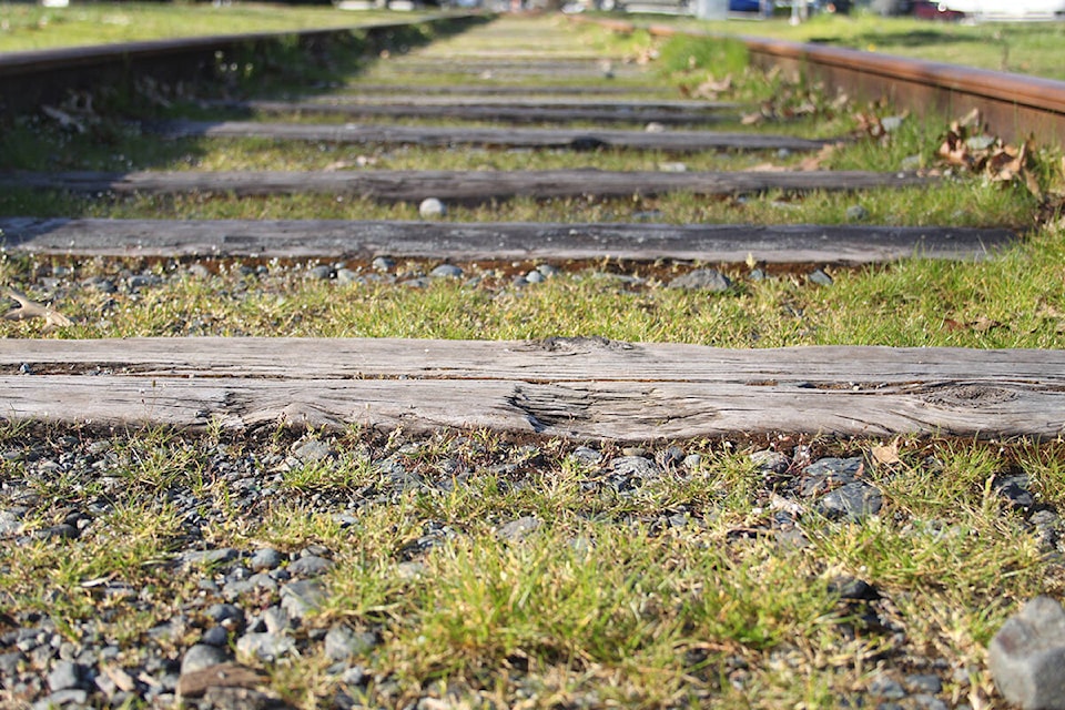 28912743_web1_200924-CCI-rail-survey-train-tracks-Duncan_1