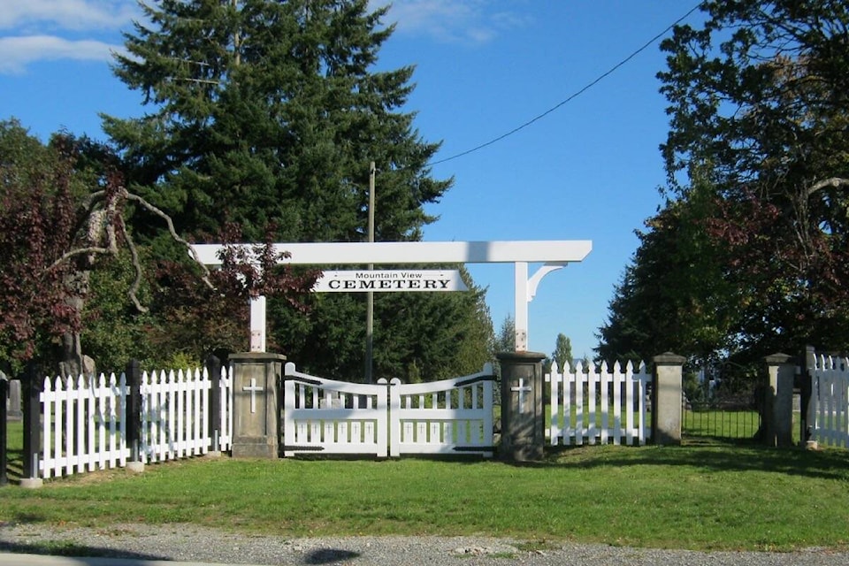 30518769_web1_22-0922-CCI-Mountain-View-cemetery-expansion-pictures_1