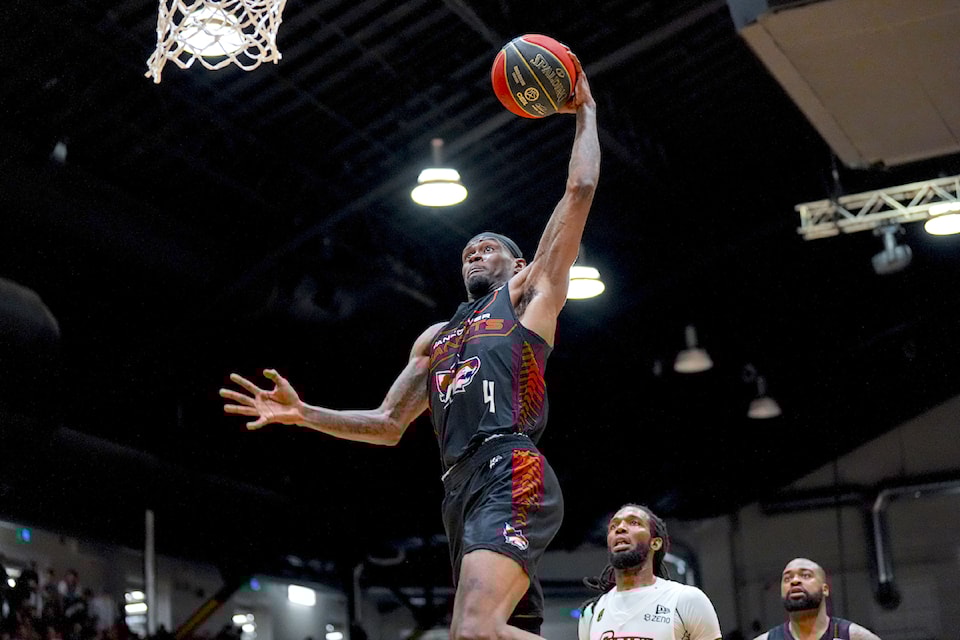 Tazé Moore finished with 18 points, 11 rebounds and five assists as the Vancouver Bandits staved off a late Calgary Surge rally on Friday, Aug. 9  for an 89-87 win at Verdun Auditorium