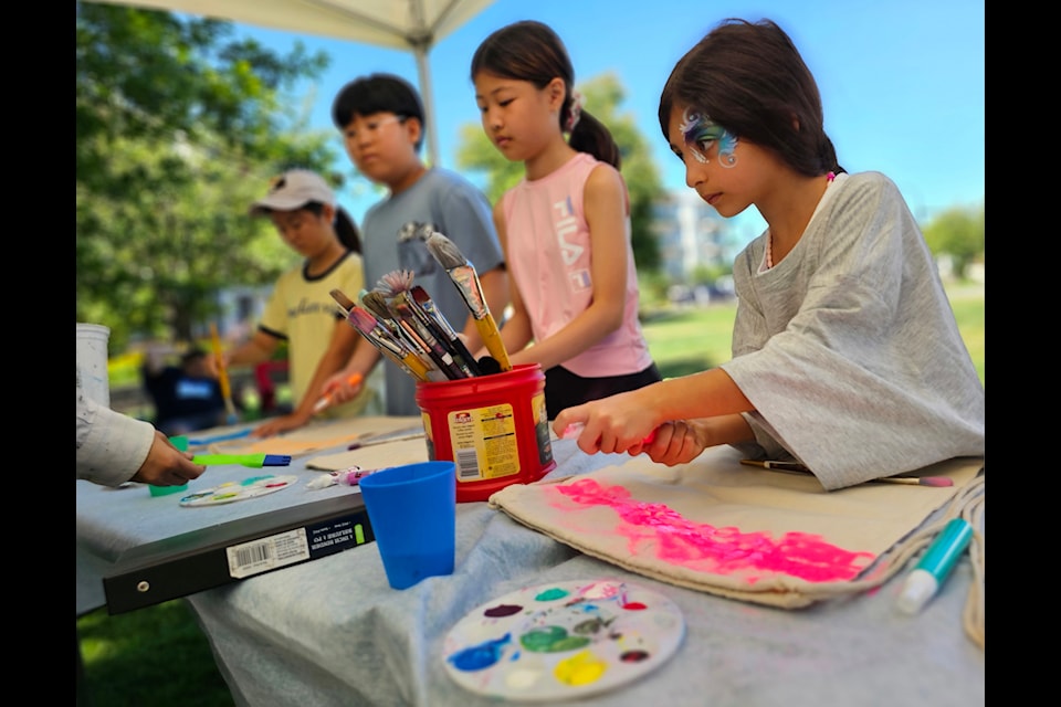 Second annual Outdoor Fine Arts Fair is being hosted by the  91ԭ Arts Council Saturday (Kids Crafts and Workshop) and Sunday   (A showcase of local and regional artists) in Douglas Park.