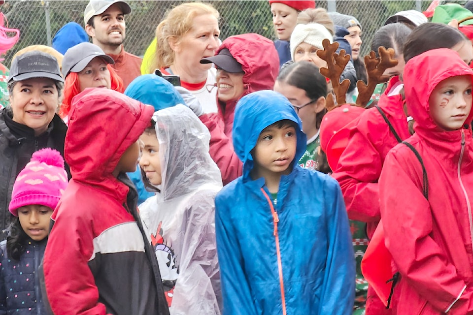 More than 130 rain-soaked participants took part in the Santa Shuffle fundraiser for the Salvation Army's Willows Family Life Centre  on Saturday, Dec. 7 at Blacklock Elementary in 91ԭ City 