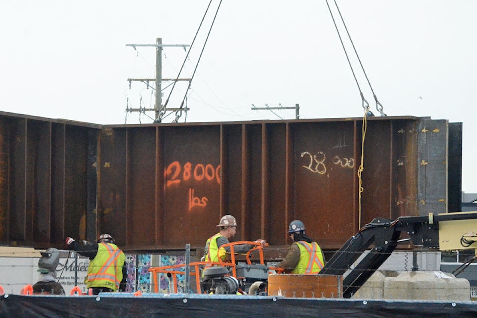 241212-lat-mc-skytrainstationsite