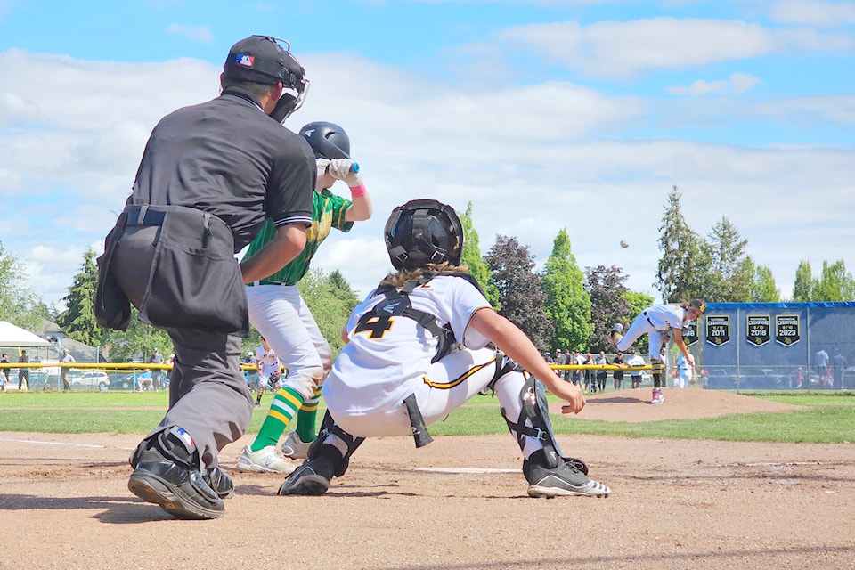91ԭ Baseball Association players were aiming for the provincials at the district 11-12 championship in 91ԭ City.