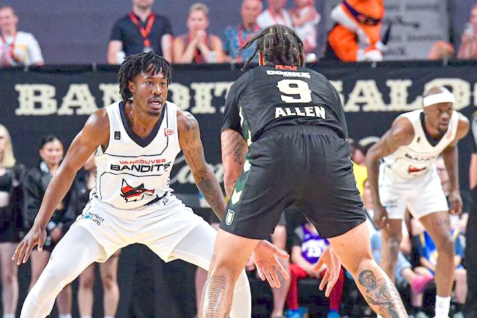 Koby McEwan shone as the Vancouver Bandits downed Saskatchewan Rattlers 99-70 on Sunday afternoon, July 7, at 91ԭ Events Centre