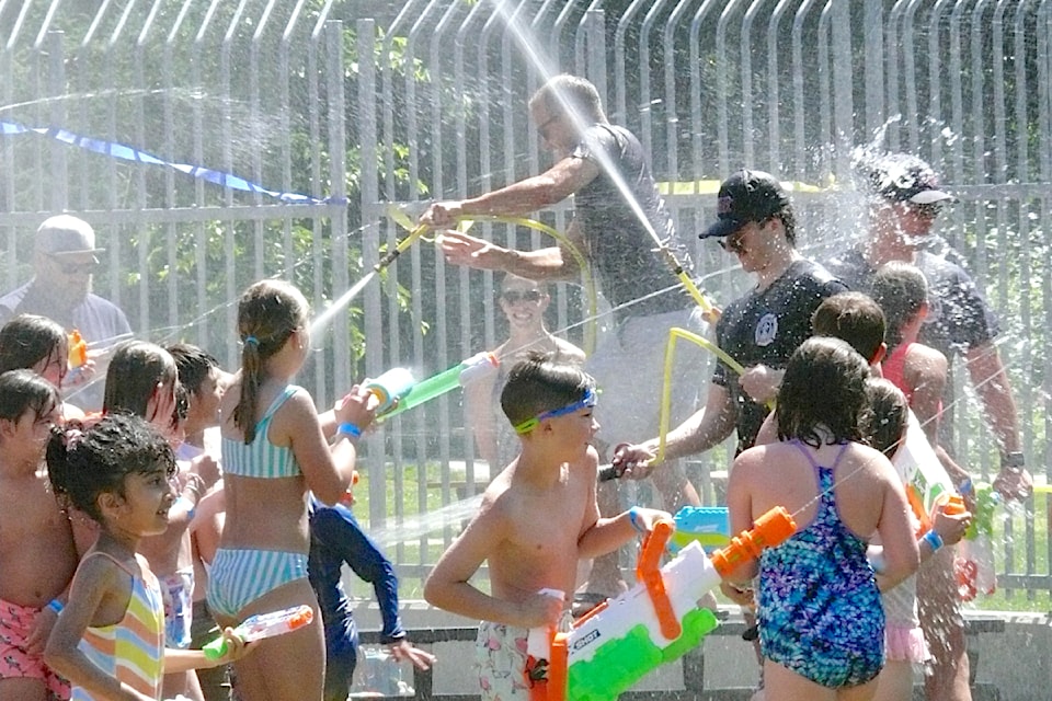 The annual Legendary Water Fight took place at 91ԭ City's Al Anderson pool on Saturday, July 13